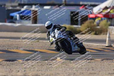 media/Dec-17-2023-CVMA (Sun) [[bf0c04832d]]/Race 2 Amateur Supersport Open/